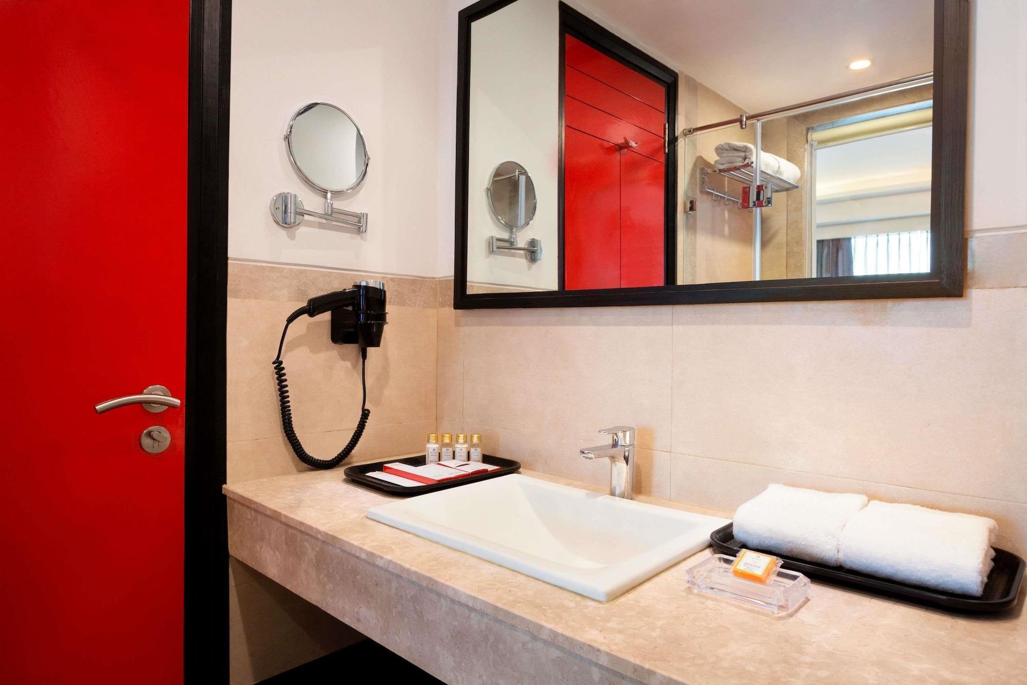 Ramada Encore Jalandhar Exterior photo