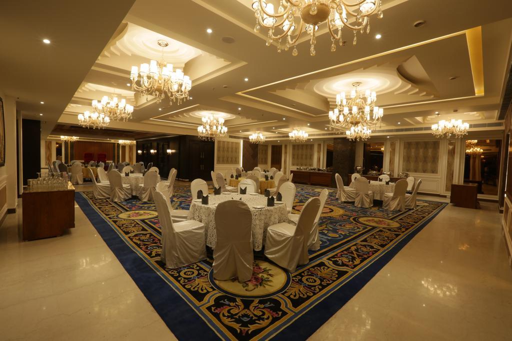 Ramada Encore Jalandhar Exterior photo