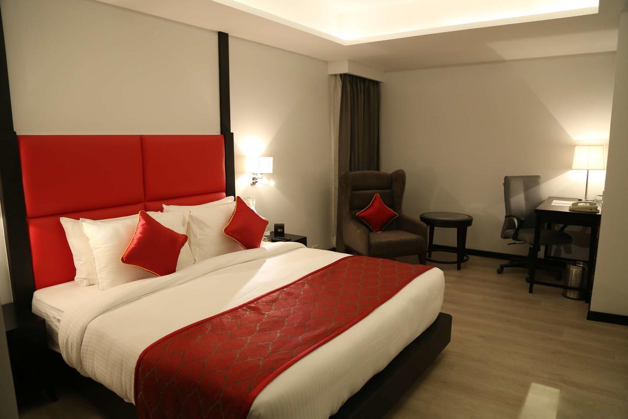 Ramada Encore Jalandhar Exterior photo
